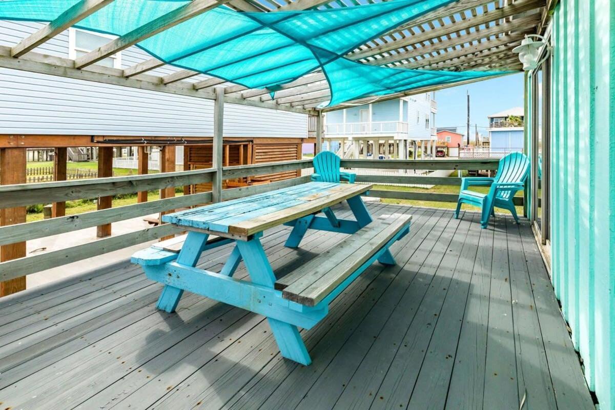Fun In The Sun! Cozy Beach Pad, Gulf Views And Easy Access To The Sand! Surfside Beach Exterior foto